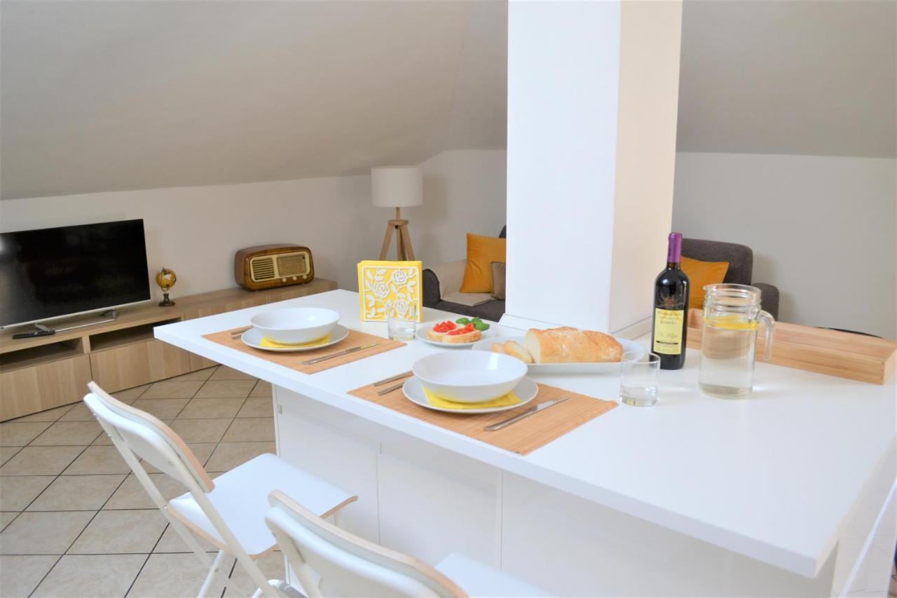 Home 2020: Come A Casa! Feel At Home! Wie Zuhause! Giussano Exterior foto